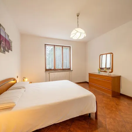 Appartement Tondo-2 By Interhome